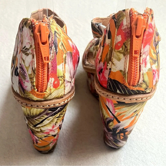 Anthropologie Miss Albright Tropical Floral Wedge Sandals-Women’s 5-Orange Multi - Picture 6 of 15